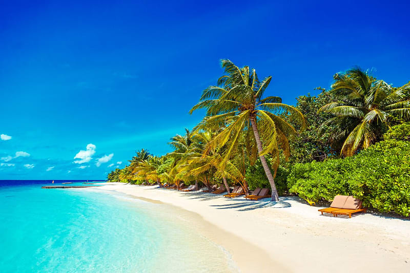 Lily Beach Resort & Spa at Huvahendhoo Lily Beach Resort & Spa at Huvahendhoo